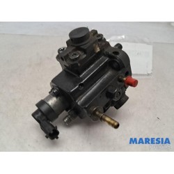 Alfa Romeo - GT - Kraftstoffpumpe Mechanisch