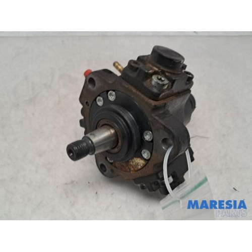 Alfa Romeo - GT - Kraftstoffpumpe Mechanisch