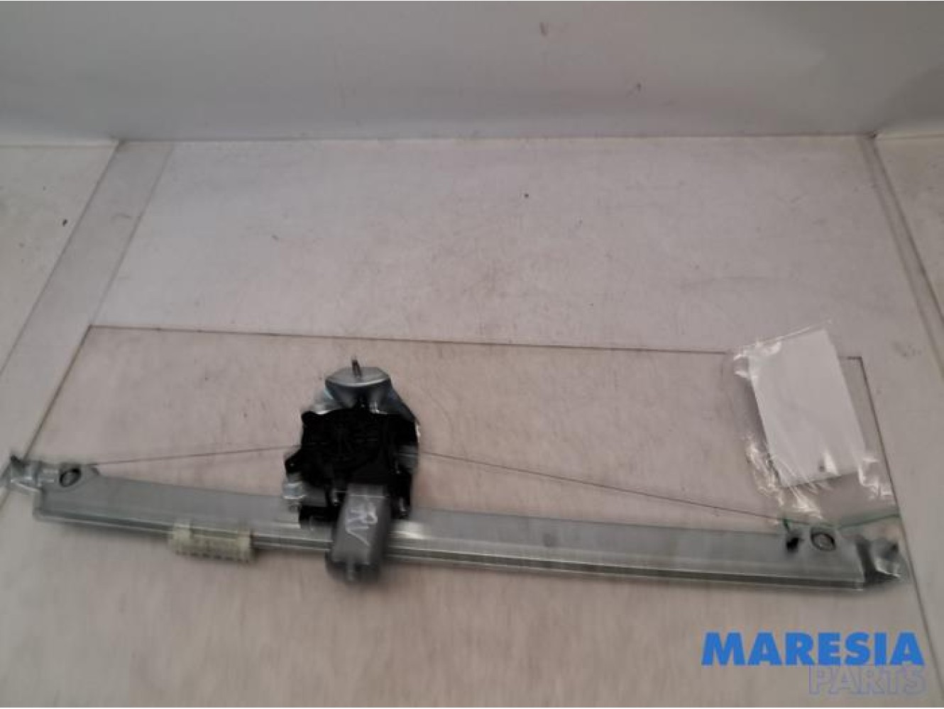 Renault - Trafic - Window mechanism 2-door, front right