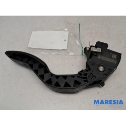 Renault - Trafic - Accelerator pedal