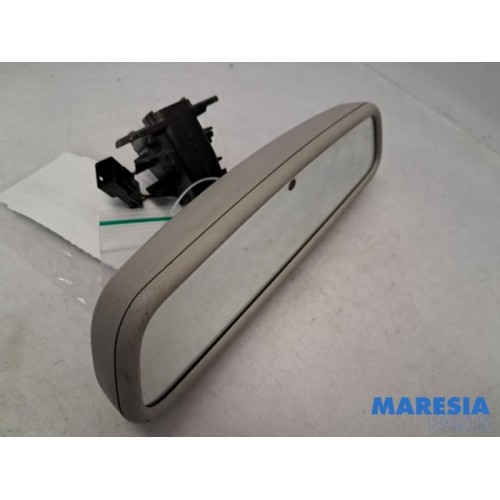 Renault - Trafic - Rear view mirror