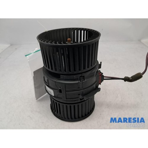 Renault - Trafic - Heating and ventilation fan motor