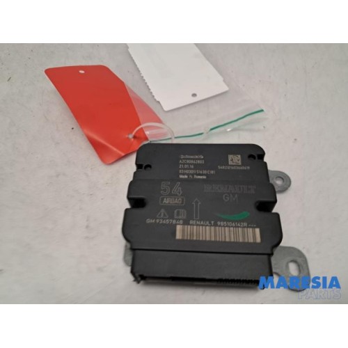 Renault - Trafic - Airbag Module