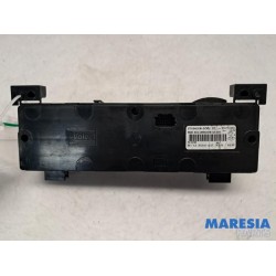 Renault - Trafic - Heater control panel