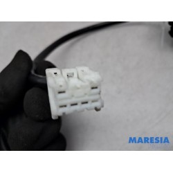 Renault - Trafic - Sliding door switch