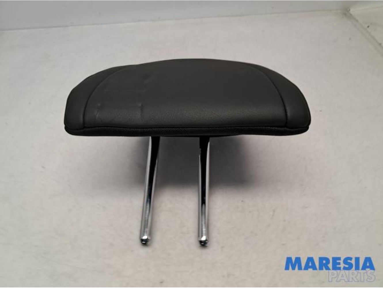 Citroen - C5 - Headrest