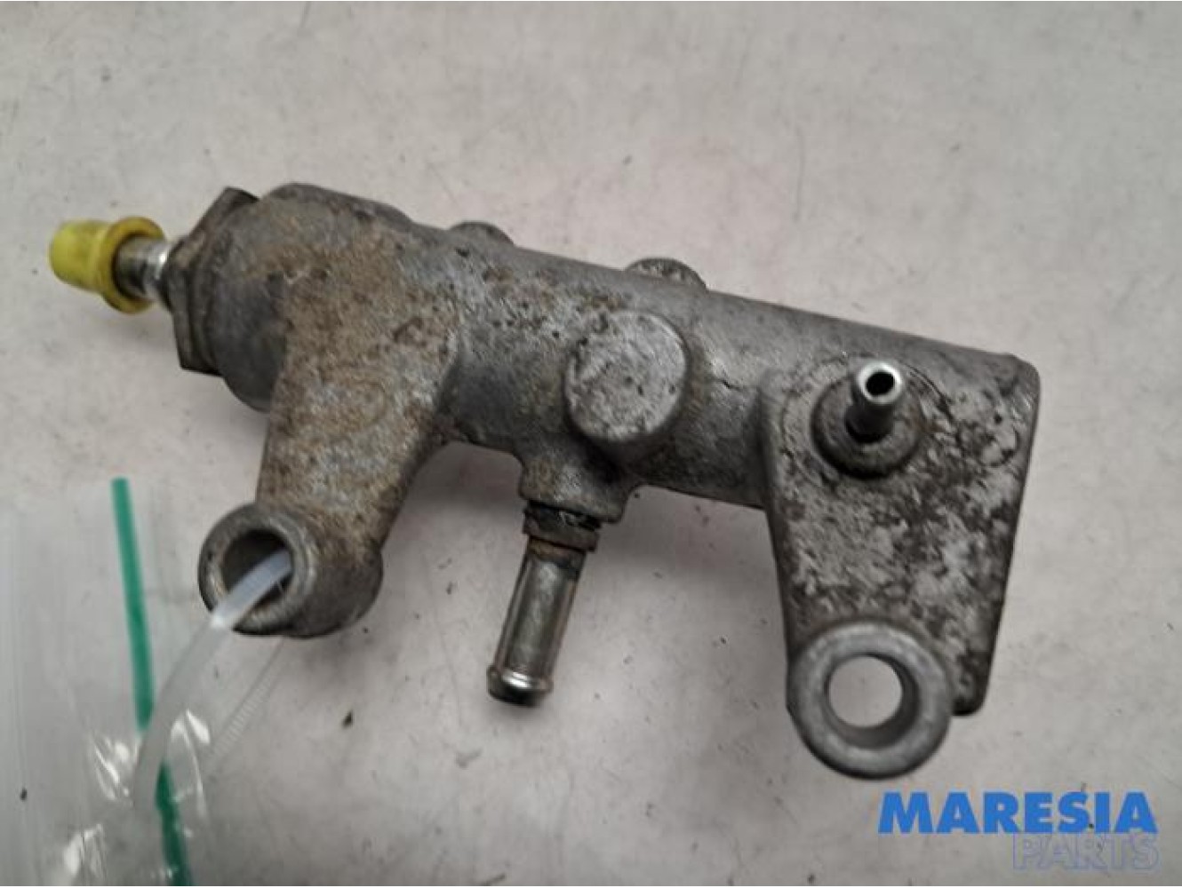 Alfa Romeo - GT - Limiteur de pression carburant