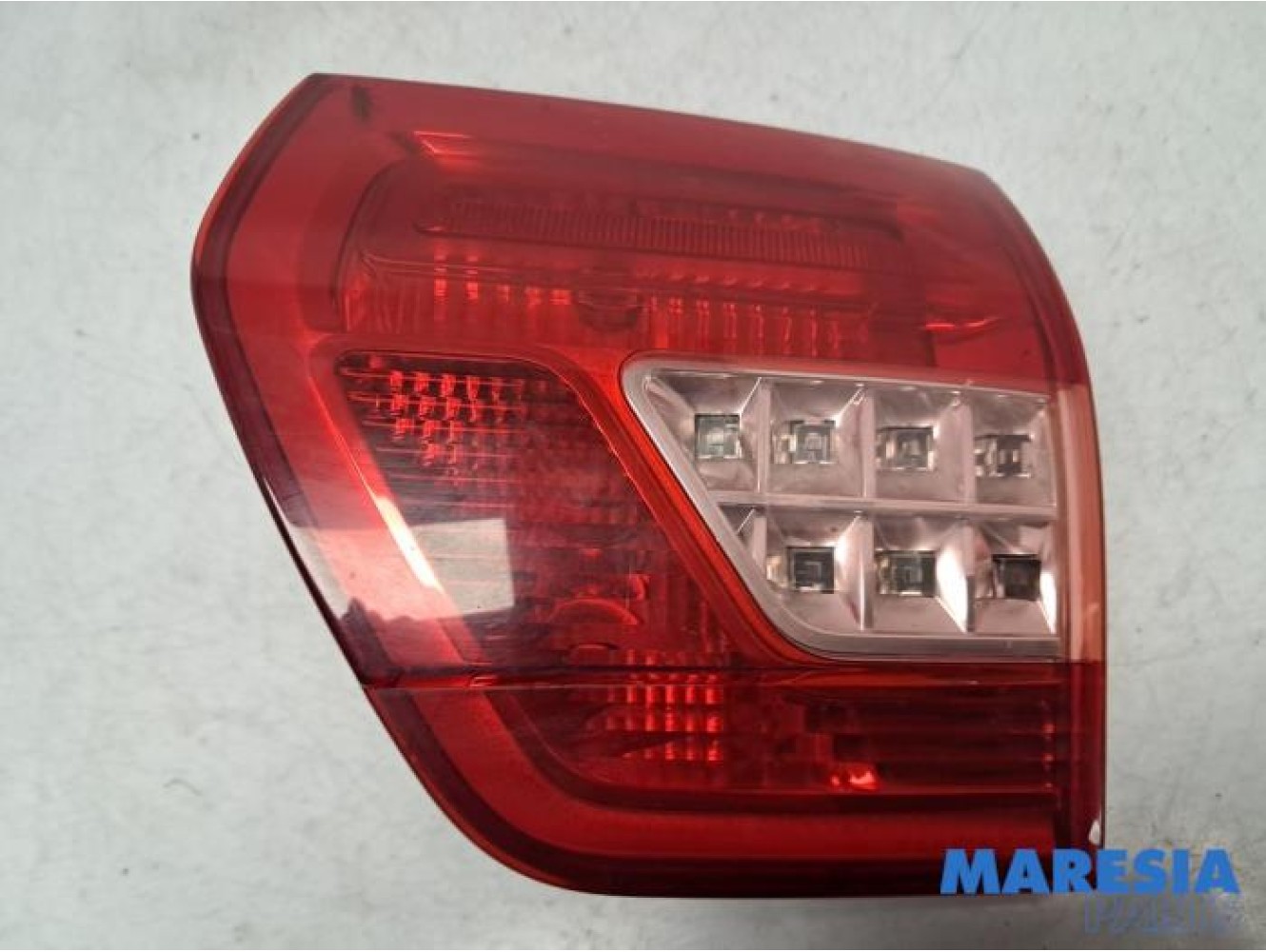 Citroen - C5 - Taillight, right