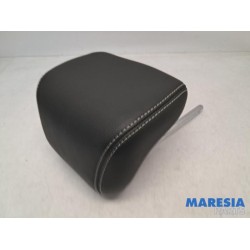 Renault - Megane - Headrest