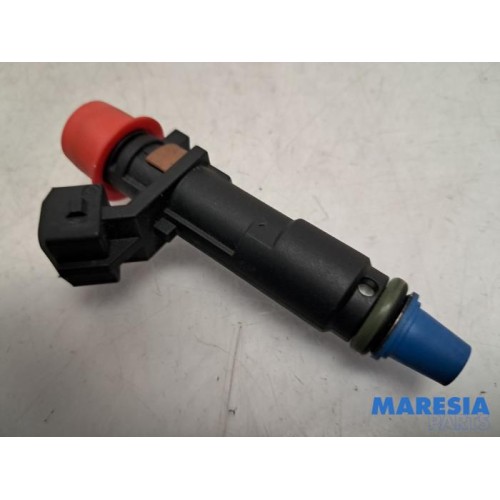 Renault - Twingo - Injector (petrol injection)