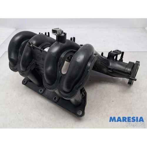 Renault - Twingo - Intake manifold