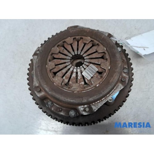 Renault - Twingo - Flywheel
