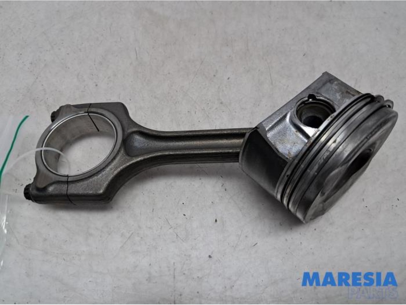Citroen - C4 Picasso - Connecting rod