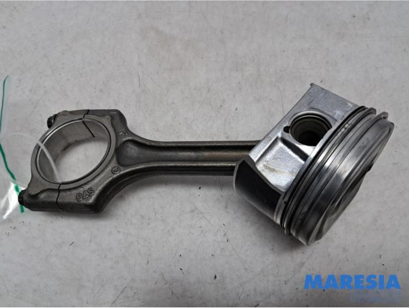 Citroen - C4 Picasso - Connecting rod