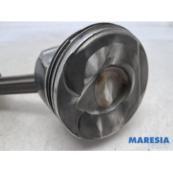 Citroen - C4 Picasso - Connecting rod