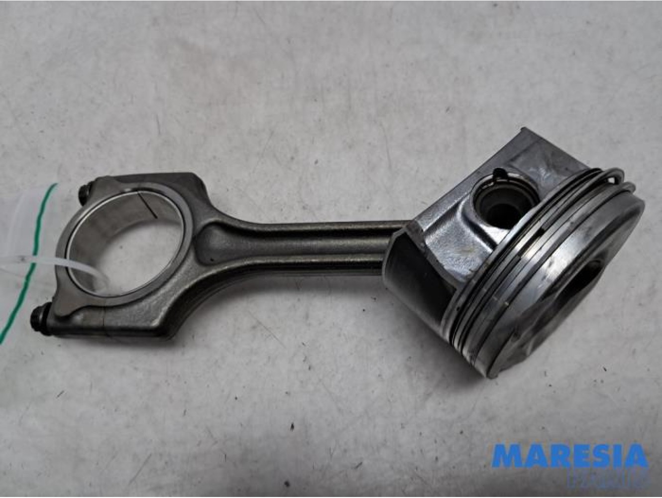 Citroen - C4 Picasso - Connecting rod