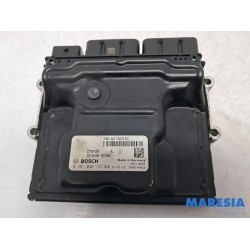 Renault - Trafic - Engine management computer