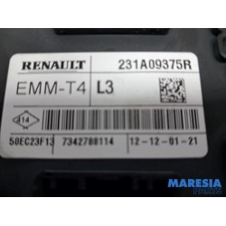 Renault - Trafic - Engine management computer