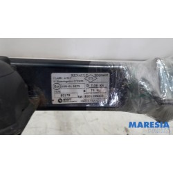 Renault - Clio - Towbar
