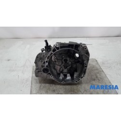 Renault - Clio - Gearbox