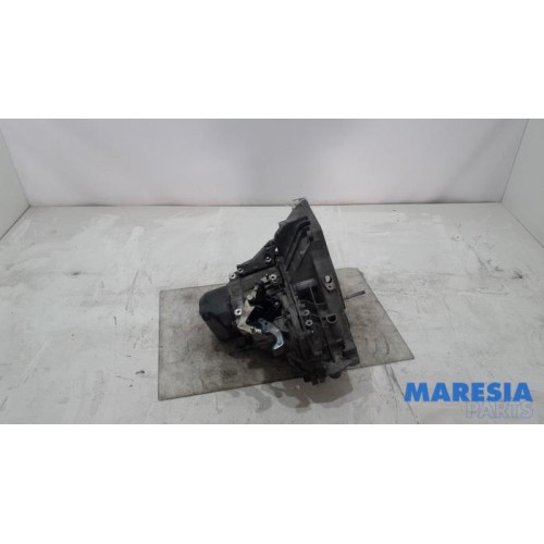 Renault - Clio - Gearbox