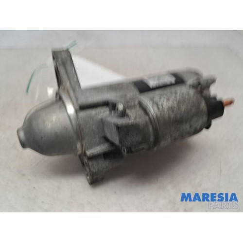 Renault - Trafic - Starter