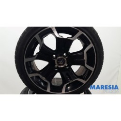 Citroen - DS3 - Sportvelgenset + banden
