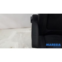 Opel - Vivaro - Sitz links