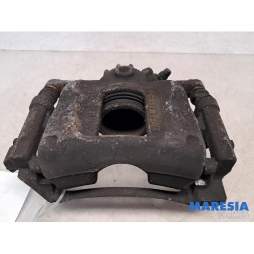 Renault - Trafic - Front brake calliper, left