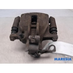 Renault - Trafic - Rear brake calliper, right