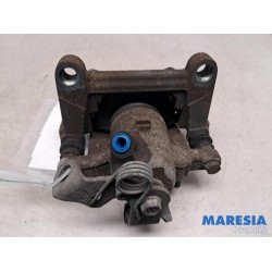 Renault - Trafic - Rear brake calliper, right