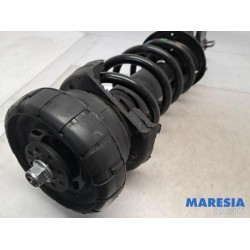 Renault - Trafic - Front shock absorber rod, right