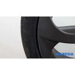 Alfa Romeo - Giulia - Sportvelgenset + banden