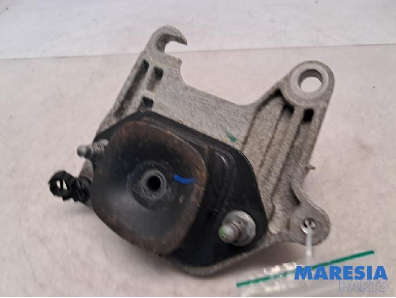 Renault - Trafic - Versnellingsbak Steun