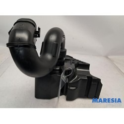 Renault - Trafic - Air intake hose