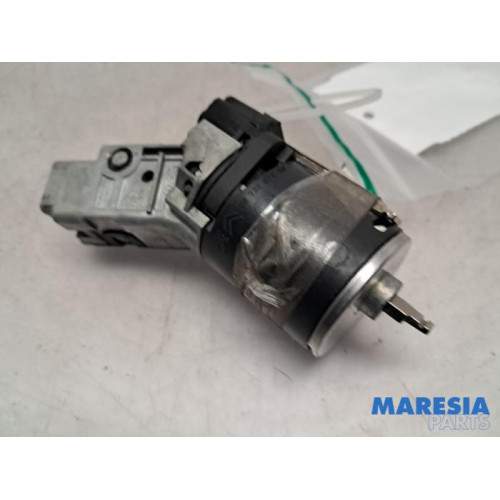 Opel - Combo - Ignition lock + key