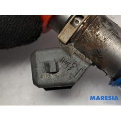 Renault - Kangoo - Injector (petrol injection)