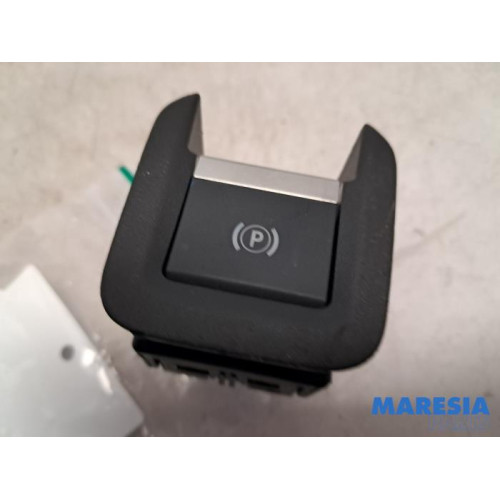 Opel - Combo - Parking brake switch