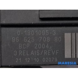 Opel - Combo - Glow plug relay