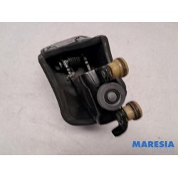 Opel - Combo - Sliding door roller, right