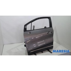Renault - Captur - Door 4-door, front left