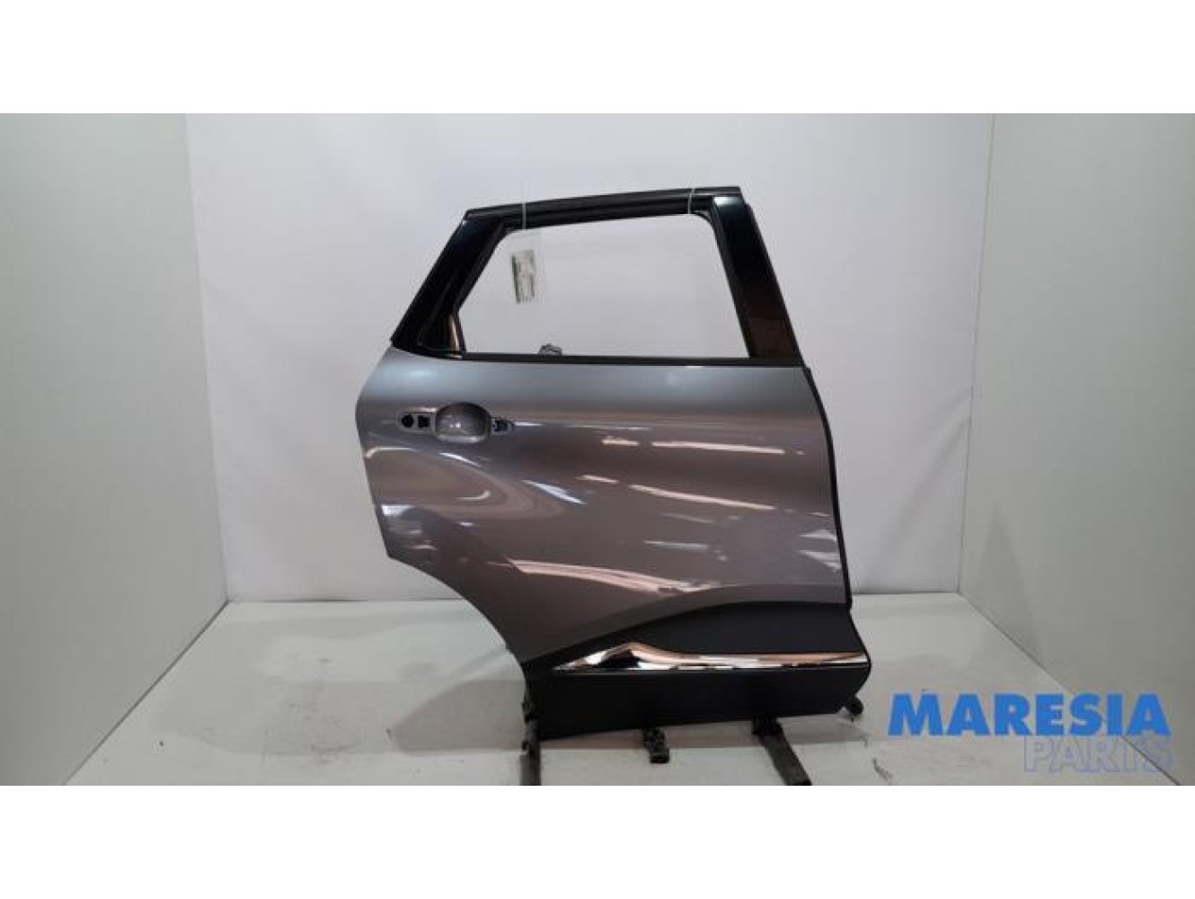 Renault - Captur - Rear door 4-door, right