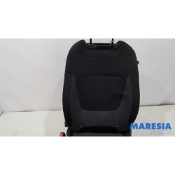 Renault - Captur - Sitz links