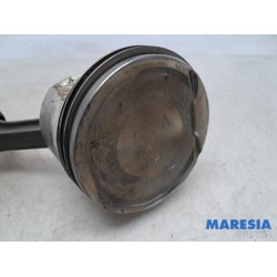 Renault - Kangoo - Connecting rod