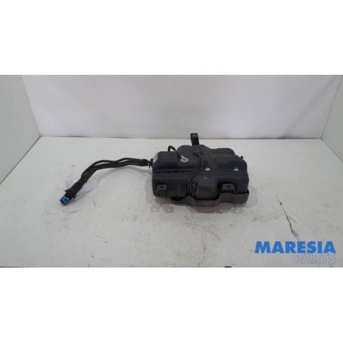 Opel - Vivaro - Adblue Tank