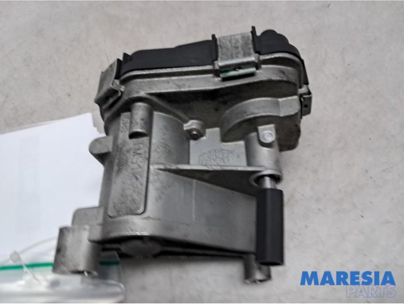 Alfa Romeo - GT - Vortex valve motor