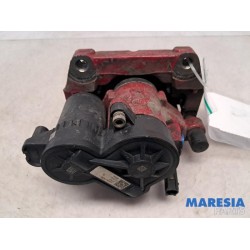 Alfa Romeo - Giulia - Bremszange links hinten