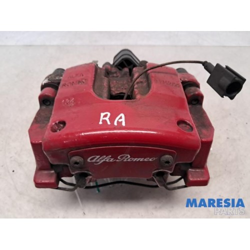 Alfa Romeo - Giulia - Rear brake calliper, right