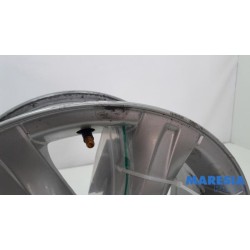 Renault - Grand Scenic - Wheel