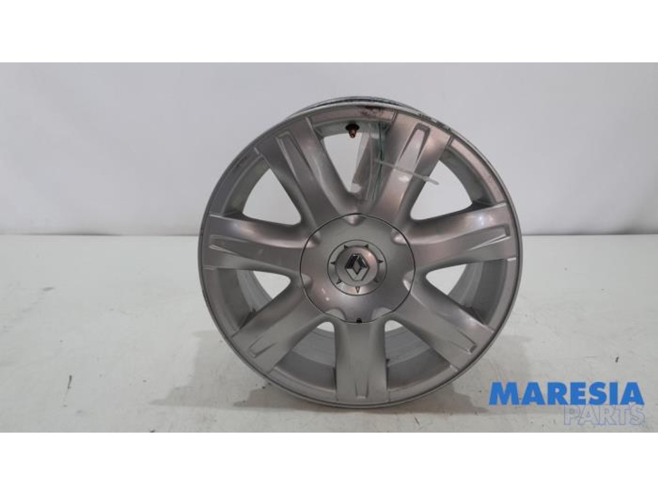 Renault - Grand Scenic - Wheel